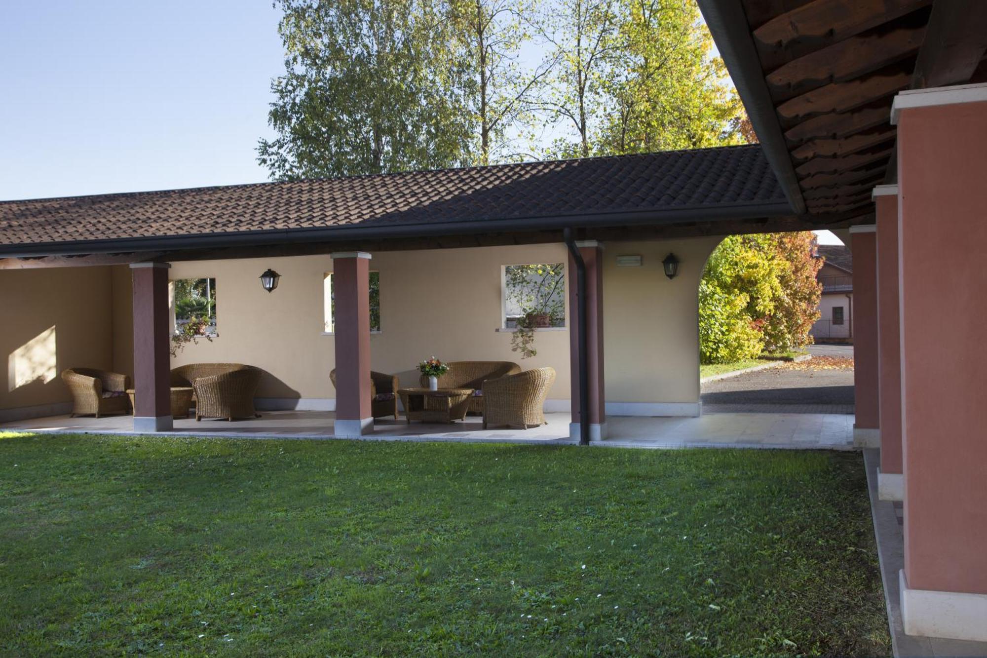 Hotel Naonis Cordenons Exterior photo